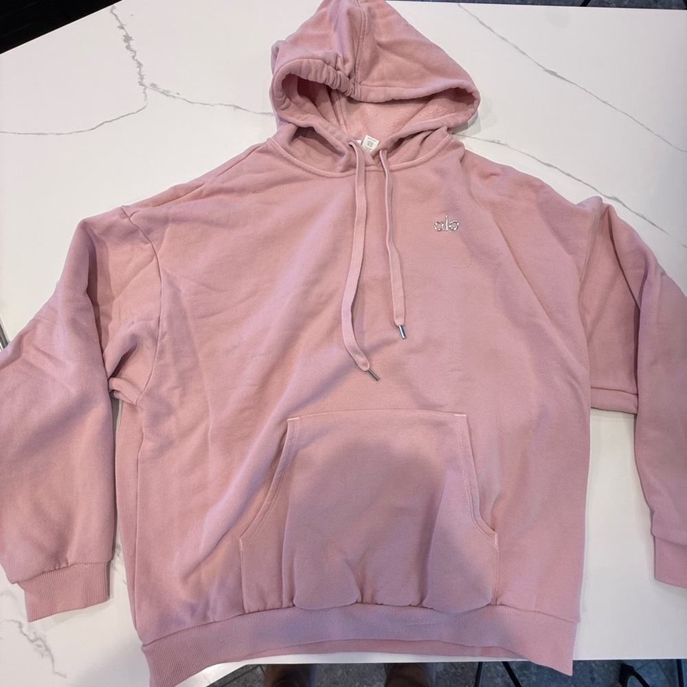 ALO Yoga Accolade Pink Hooded Sweatshirt